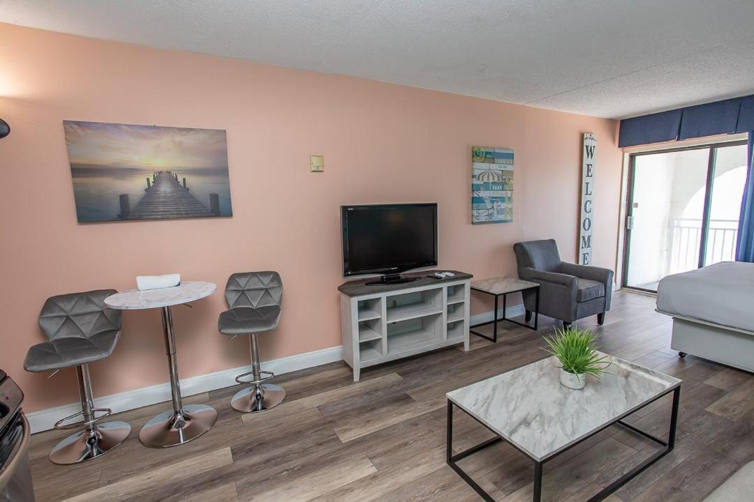 Direct Oceanfront Sea Mist Resort 21105 Миртл-Бич Экстерьер фото